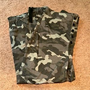 Express Camo Pants